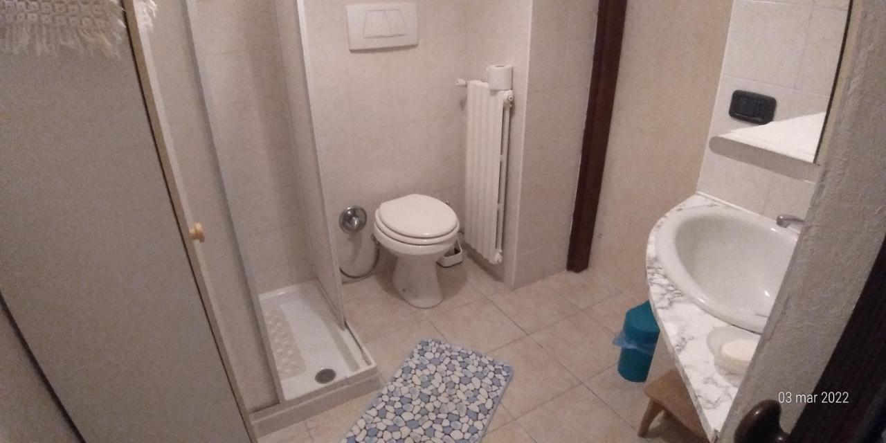 Ferienwohnung U' Caruggiu De Cisan Cisano sul Neva Exterior foto