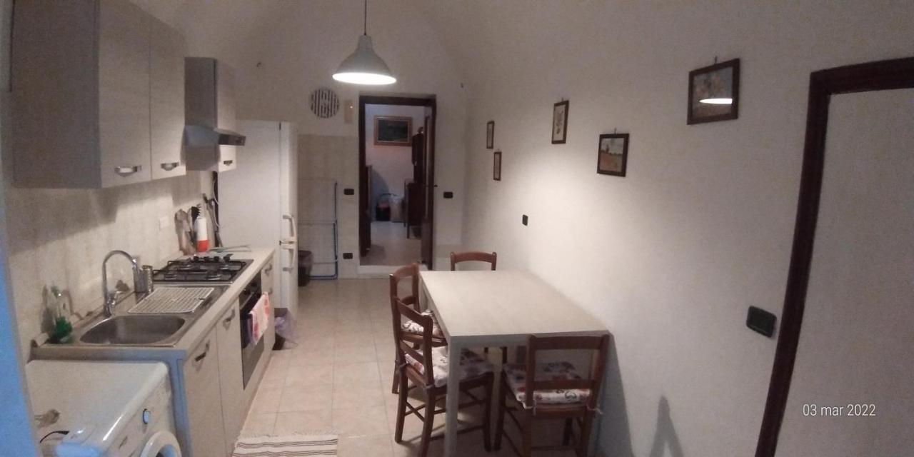 Ferienwohnung U' Caruggiu De Cisan Cisano sul Neva Exterior foto